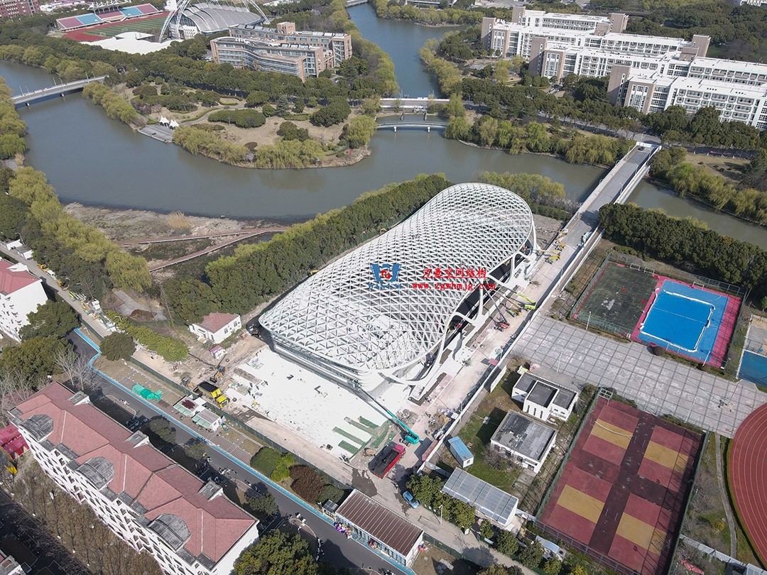 鋼結構雙曲網(wǎng)殼的結構韻律美感