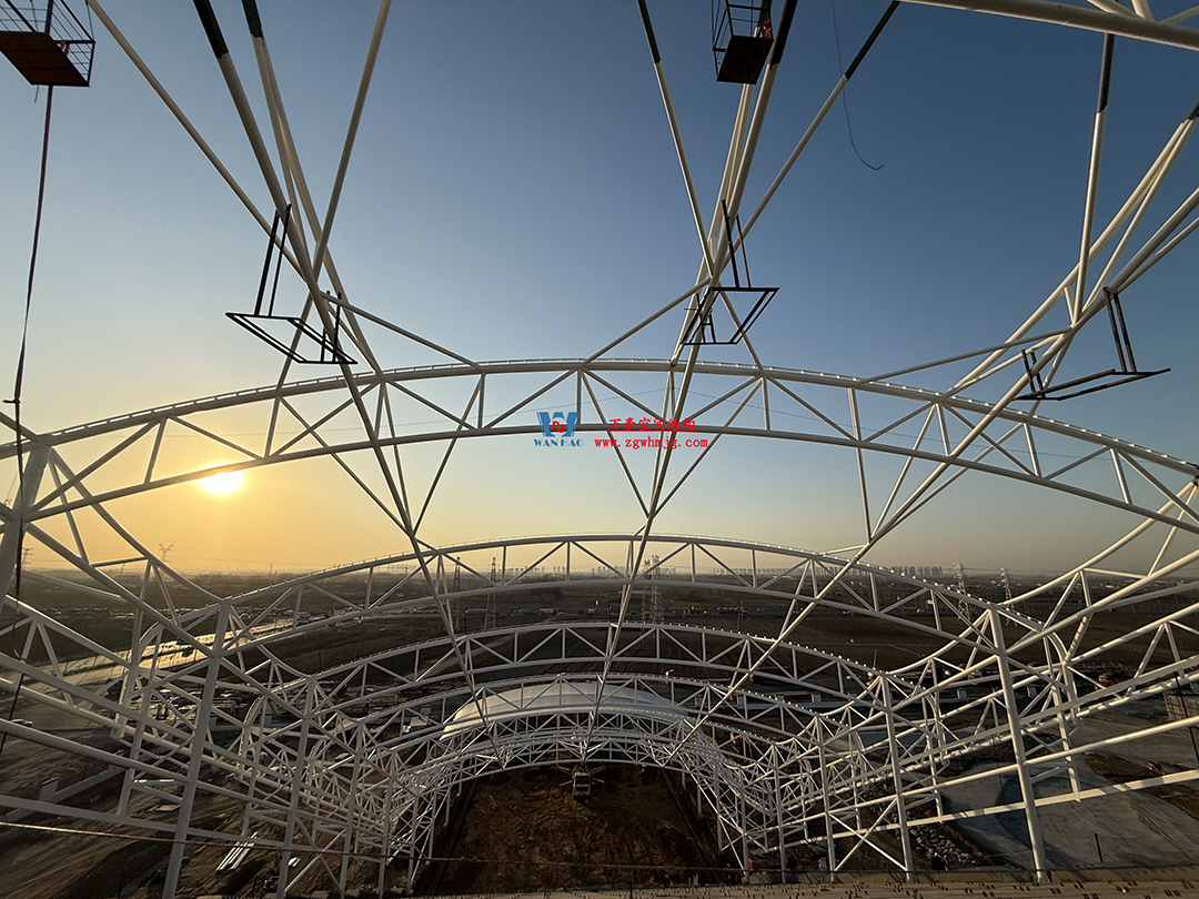 備受青睞的鋼膜結(jié)構(gòu)建筑景觀 備受青睞的鋼膜結(jié)構(gòu)建筑景觀