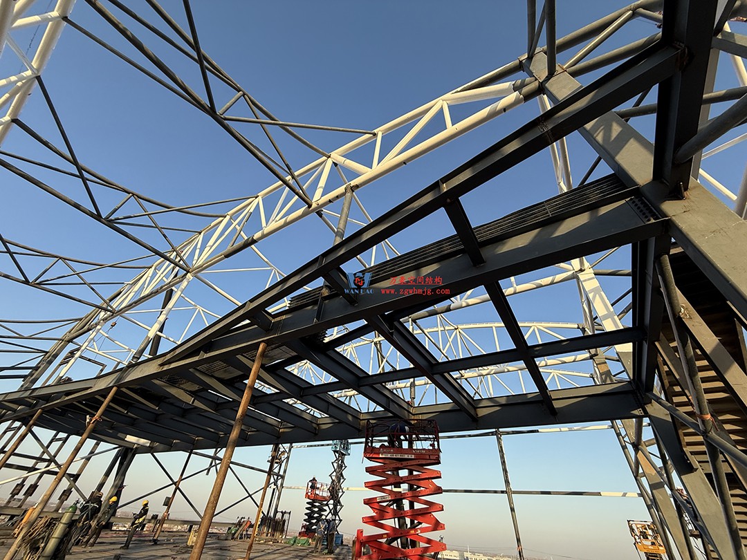 備受青睞的鋼膜結(jié)構(gòu)建筑景觀 備受青睞的鋼膜結(jié)構(gòu)建筑景觀