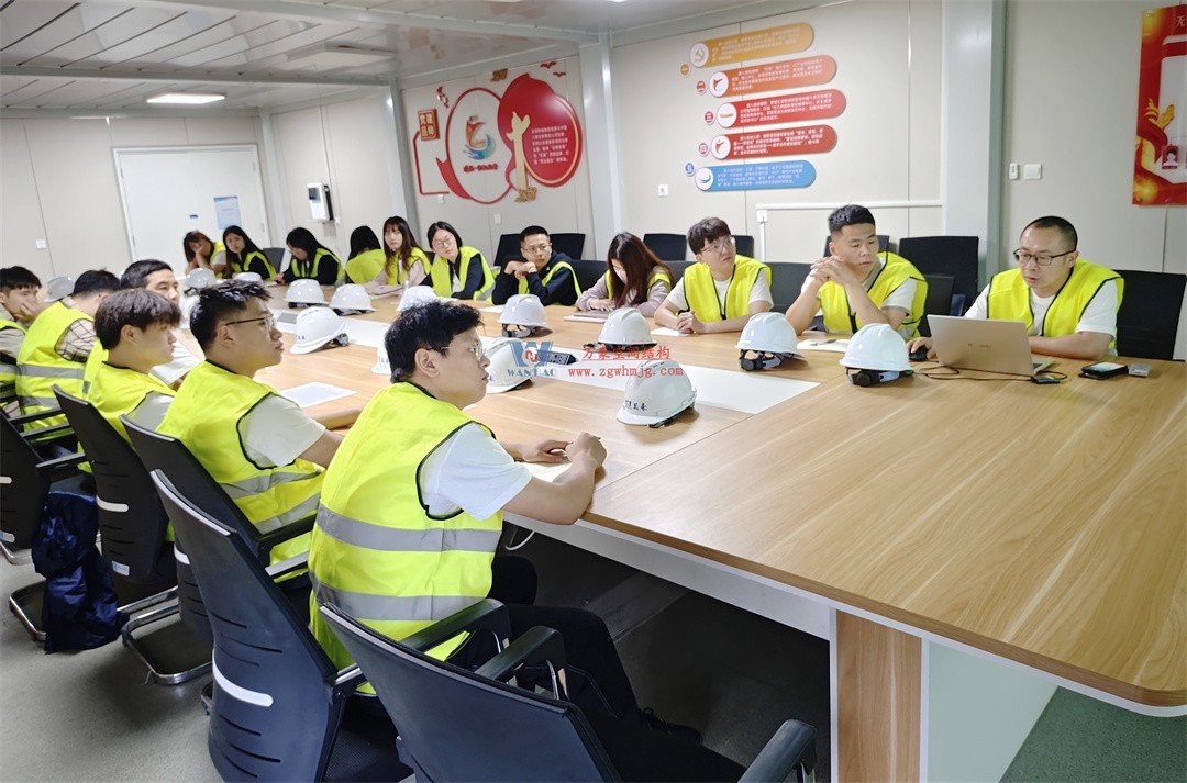 標(biāo)桿引領(lǐng)，智啟未來(lái)——萬(wàn)豪集團(tuán)營(yíng)銷、設(shè)計(jì)與技術(shù)骨干共赴無(wú)錫奧體中心，現(xiàn)場(chǎng)觀摩學(xué)習(xí)解鎖“創(chuàng)新密碼”