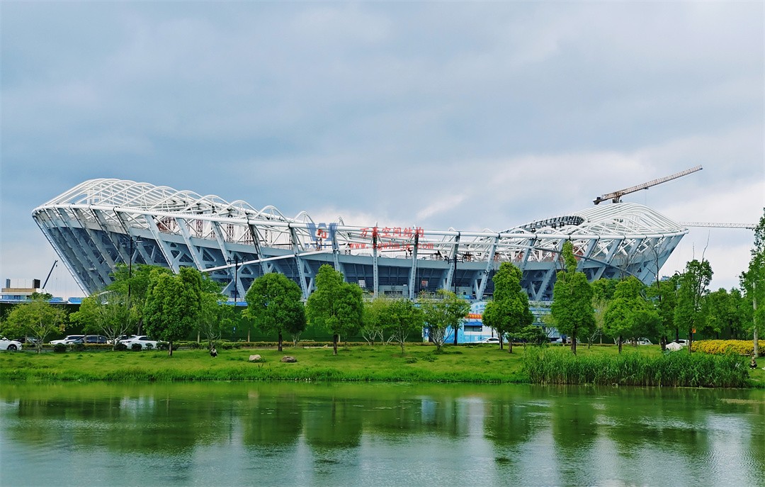 標桿引領,智啟未來——萬豪集團營銷、設計與技術骨干共赴無錫奧體中心,現(xiàn)場觀摩學習解鎖“創(chuàng)新密碼” 標桿引領,智啟未來——萬豪集團營銷、設計與技術骨干共赴無錫奧體中心,現(xiàn)場觀摩學習解鎖“創(chuàng)新密碼”