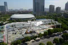 鄞州網(wǎng)球中心膜結構遮陽棚工程鋼結構已完成并經(jīng)初步驗收