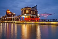 什么是景觀膜結(jié)構(gòu)工程？景觀張拉膜結(jié)構(gòu)特點和適用領(lǐng)域有哪些？