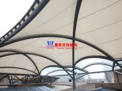 膜結(jié)構(gòu)建筑會過時嗎？膜結(jié)構(gòu)建筑夠不夠新潮？