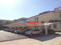 如何控制膜結(jié)構(gòu)車棚施工工序質(zhì)量？有哪些要點需要注意？